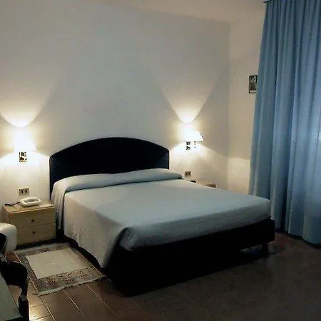 Regina 3* Brindisi